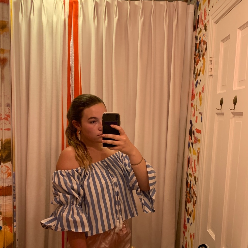 Off the shoulder balloon sleeve puff sleeve top